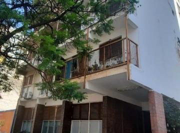 Departamento · 50m² · 2 Dormitorios · Departamento en Guemes 2 Dorm. Expensas Bajas Apto Credito