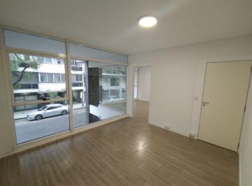 Oficina comercial · 65m² · 4 Ambientes · 1 Cochera · Oficina en Alquiler con Cochera en El Mismo Edificio - Brown 1982
