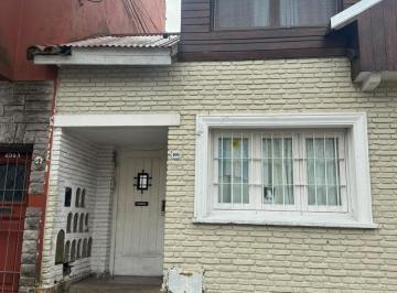 PH · 32m² · 2 Ambientes · PH 2 Ambientes a Reciclar en Pompeya