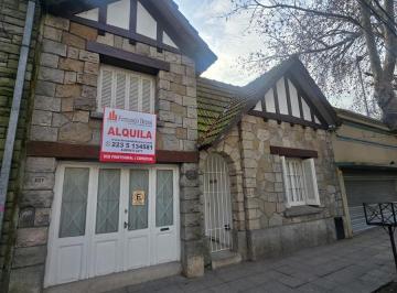 Casa · 177m² · 6 Ambientes · Alquiler Chalet Uso Profesional/comercial