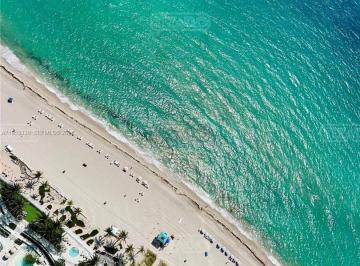 Departamento · 158m² · 3 Ambientes · 2 Cocheras · Departamento en Venta en Sunny Isles, Miami, Florida