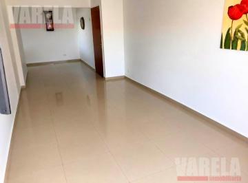 Departamento · 88m² · 4 Ambientes · Departamento en Venta 4 Amb. Al Frente C/balcón Piso 6° en V. Crespo Cnel Apolinario100 U$s 185.000