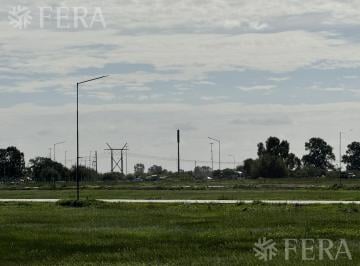 Terreno · 2000m² · Venta Terreno Industrial de 2000 m² en Berazategui