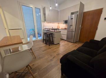 Departamento · 28m² · 2 Ambientes · Alquiler Paquete 2 Amb Amoblado con Patio! Ideal Estudiantes!