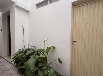 PH · 54m² · 3 Ambientes · PH en Alquiler - 2 Dorm. 1 Baño - 65 m - La Plata