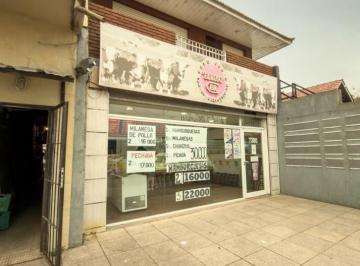 Local comercial · 50m² · Amplio Local Comercial a La Calle.50 m²