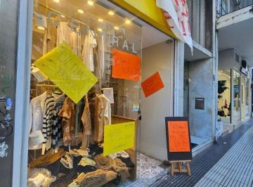 Local comercial · 182m² · Local Comercial en Av Santa Fé Al 1600