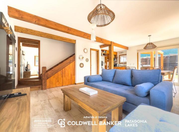 Casa · 70m² · 3 Ambientes · 2 Cocheras