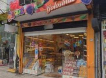 Local comercial · 150m² · 1 Ambiente · Local en Foco Comercial de Once, Espacion Aereo. Av Corrientes 2600 m, Pueyrredon
