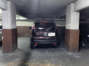 Garage · 13m² · Amplia Cochera en Zona Tribunales