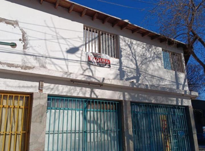 Departamento · 80m² · 5 Ambientes