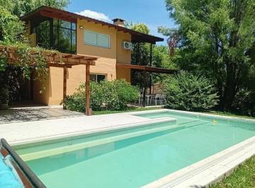 Quinta vacacional · 115m² · 3 Ambientes · 3 Cocheras · Casa Quinta en Venta en Belen de Escobar, Escobar, G. B. a. Zona Norte