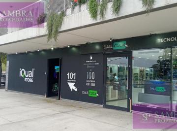 Local comercial · 200m² · 8 Ambientes · Local en Esquina en Forum Puerto Madero, 440 m²