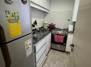 Departamento · 33m² · 2 Ambientes · Departamento 2 Ambientes con Cocina y Baño Nuevos.
