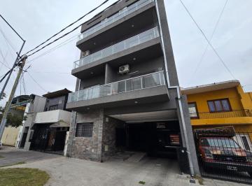 Departamento · 38m² · 1 Ambiente · 1 Cochera · Monoambiente Cochera a m de Av Yrigoyen