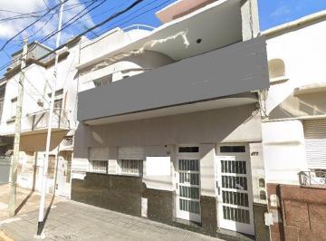 Oficina comercial · 220m² · 8 Ambientes · Oficina en Crucecita