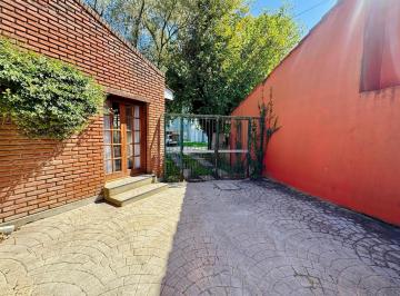 Casa · 174m² · 4 Ambientes · 2 Cocheras · Casa en Los Tilos