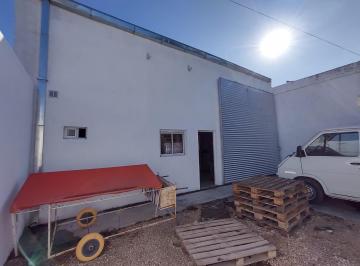 Bodega-Galpón · 233m² · Galpón en San Cayetano