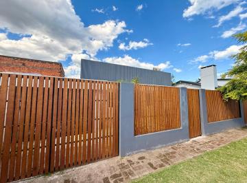 Casa · 200m² · 3 Ambientes · Venta Casa en Mar del Plata Los Pinares