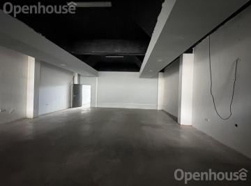 Local comercial · 175m² · Alquiler de Excelente Local Comercial de 175 m² en Centro de Pilar