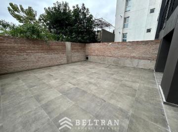 Departamento · 84m² · 2 Ambientes · 1 Cochera · Departamento de 1 Dorm