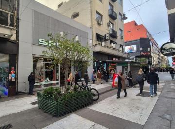 Local comercial , Centro / Microcentro · Excelente Local en Planta Libre Sin Expensas - Florida y Av Corrientes