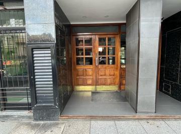 Departamento · 40m² · 2 Ambientes · Venta - Zona Guemes - 2 Ambientes con Patio - Apto Credito