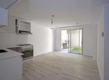 Departamento · 57m² · 2 Ambientes · 1 Cochera · Alquiler Duplex con Jardin Propio y Cochera