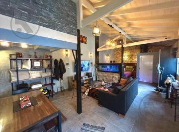 Casa · 234m² · 6 Ambientes · 2 Cocheras · Venta| Propiedad en Block con Quincho| Excelente Estado | Chauvin