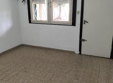 Casa · 85m² · 4 Ambientes · 2 Cocheras · Alquiler Casa 4 Amb 24 Meses