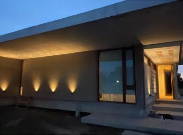 Casa en Venta de 4 ambientes · Casa a Estrenar con Detalles a Terminar