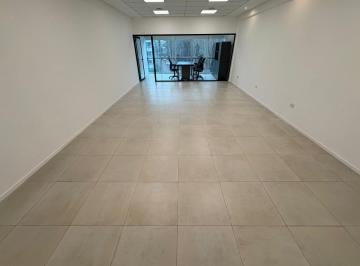 Oficina comercial · 60m² · 1 Ambiente · 1 Cochera · Oficina en Alquiler en Skyglass 3 en Ayres Vila