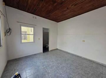 Departamento · 20m² · 1 Dormitorio · Alquilo Monoambiente en Concepción del Uruguay Entre Ríos