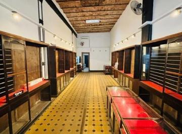 Local comercial · 85m² · 3 Ambientes · Local en Alquiler