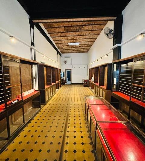 Local comercial · 85m² · 3 Ambientes