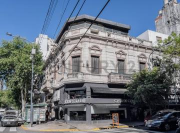 Oficina comercial · 117m² · 8 Ambientes · Venta de Local en Ochava en Av Rivadavia Almagro