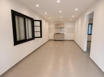 PH · 90m² · 3 Ambientes · 1 Cochera · PH en Chauvin