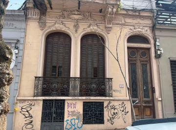 Casa · 379m² · 8 Ambientes · Venta Casa Parque Rodo