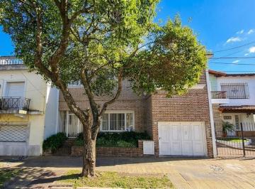 Casa · 210m² · 4 Ambientes · 1 Cochera · Venta Casa 4 Amb Pileta Victoria San Fernando