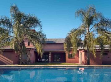 Casa · 518m² · 6 Ambientes · 4 Cocheras · Venta Casa 4 Dorm. Villa Allende Golf