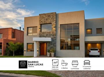 Casa · 300m² · 5 Ambientes · 7 Cocheras · Casa a La Laguna en Venta en San Lucas, San Vicente