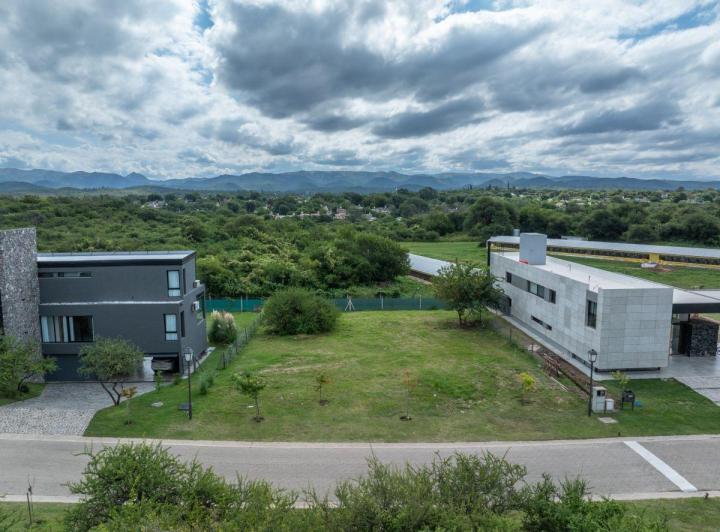 Terreno · 1005m²