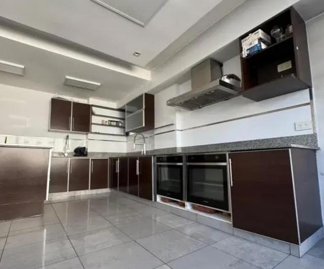 Departamento · 60m² · 2 Ambientes · 1 Cochera