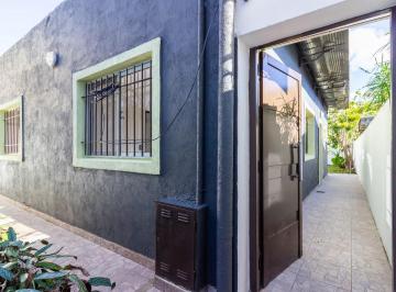PH · 72m² · 4 Ambientes · PH en Alquiler - 4 Amb - Jardin - Sin Expensas