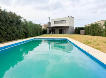 Casa · 160m² · 4 Ambientes · 2 Cocheras · Casa en Venta 4 Amb - Pilar del Este - San Ramiro