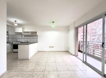 Departamento · 28m² · 1 Ambiente · Monoambiebte con Balcón Corrido, La Sexta Rosario