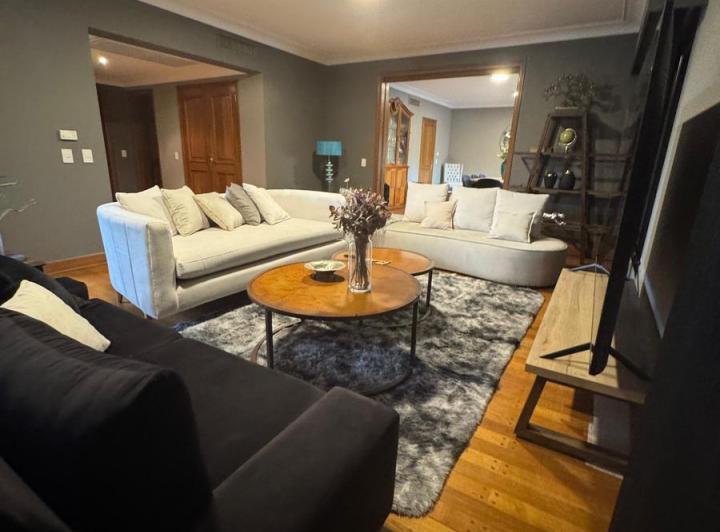Departamento · 330m² · 4 Dormitorios · 3 Cocheras