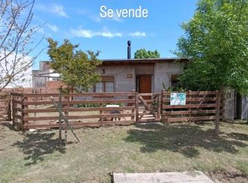 Casa de 4 ambientes, Mercedes · Se Vende Casa