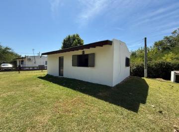 Casa de 3 ambientes, Exaltación de la Cruz · Casa en Alquiler Anual, Barrio Los Pinos, Exaltación de La Cruz.