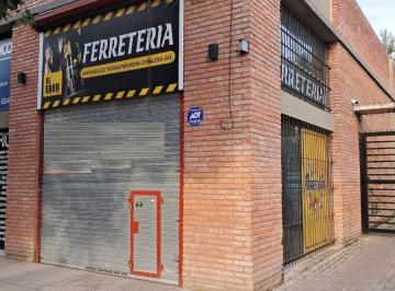Local comercial · 54m² · 2 Cocheras · Venta Local Comercial + 2 Cocheras Descubiertas